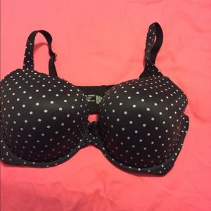 Victoria’s Secret body by Victoria full coverage